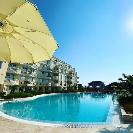 Apartment Bliss With A Pool Ravda